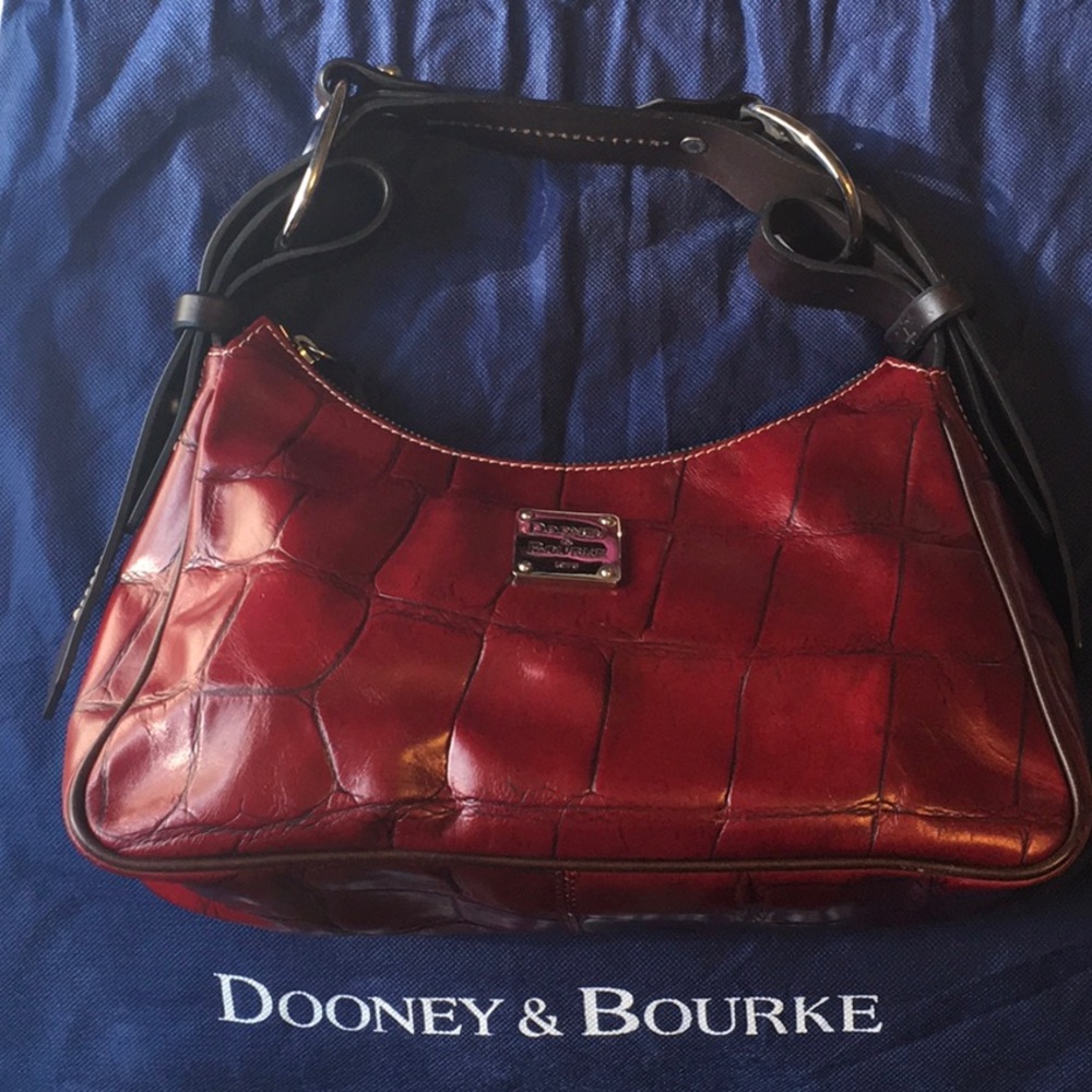 Dooney & Bourke crimson crocodile shoulder bag